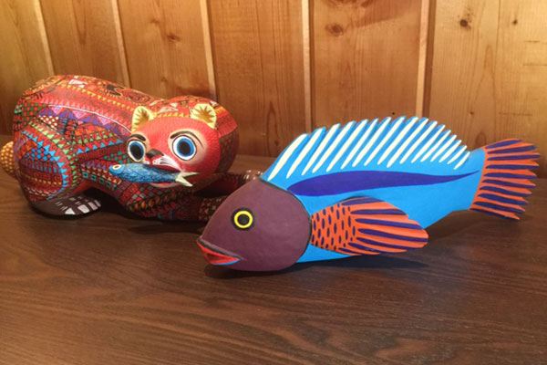 Otter and Fish by Angelico and Isaiah Jimenez, Arrazola