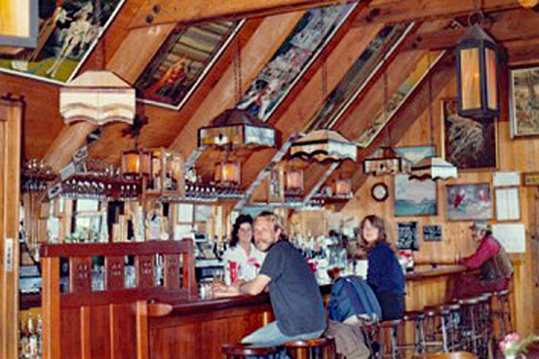 New Sea Gull Cellar Bar in its heyday.
